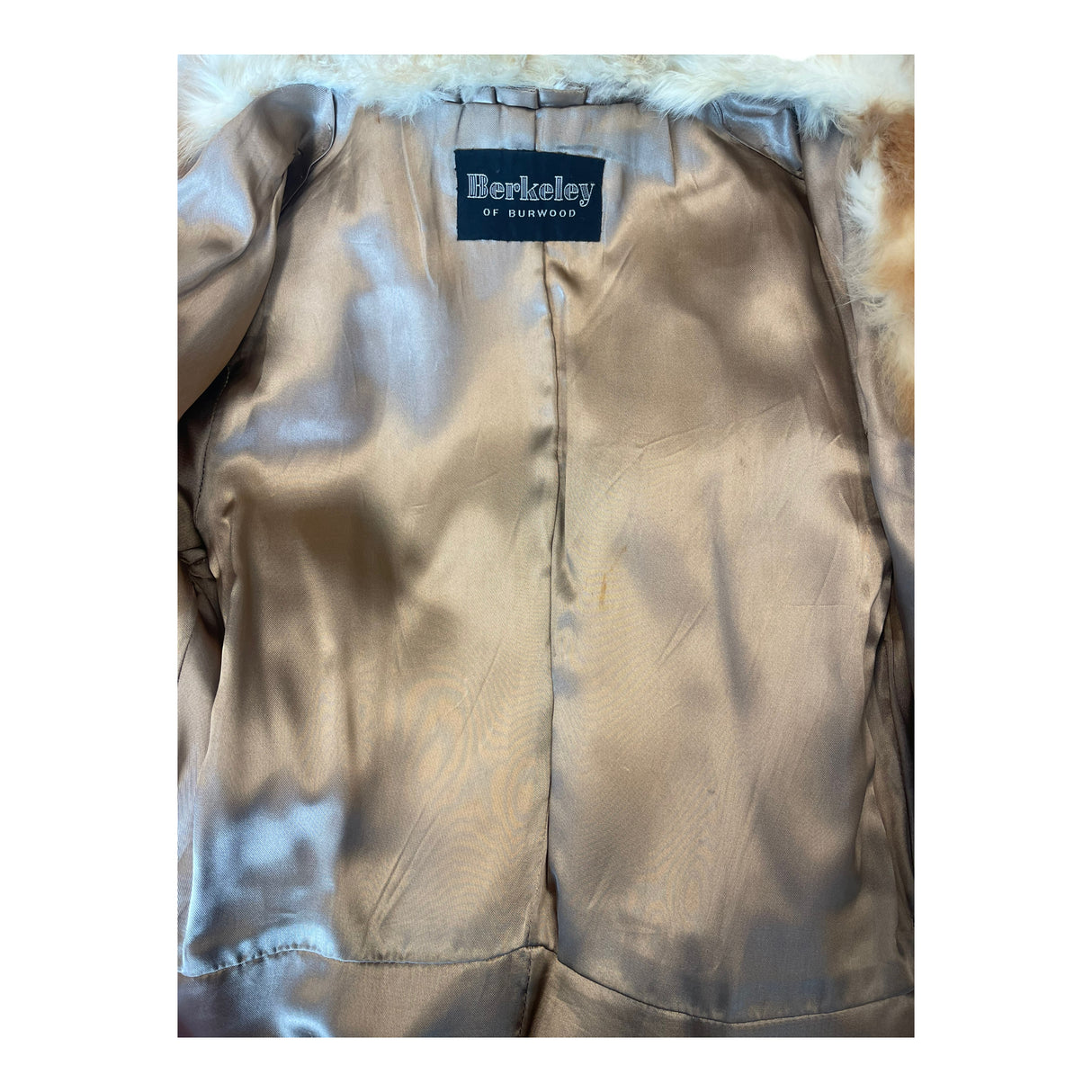 A Second Chance - Berkeley Coat Real Women - Delivery All Over Lebanon