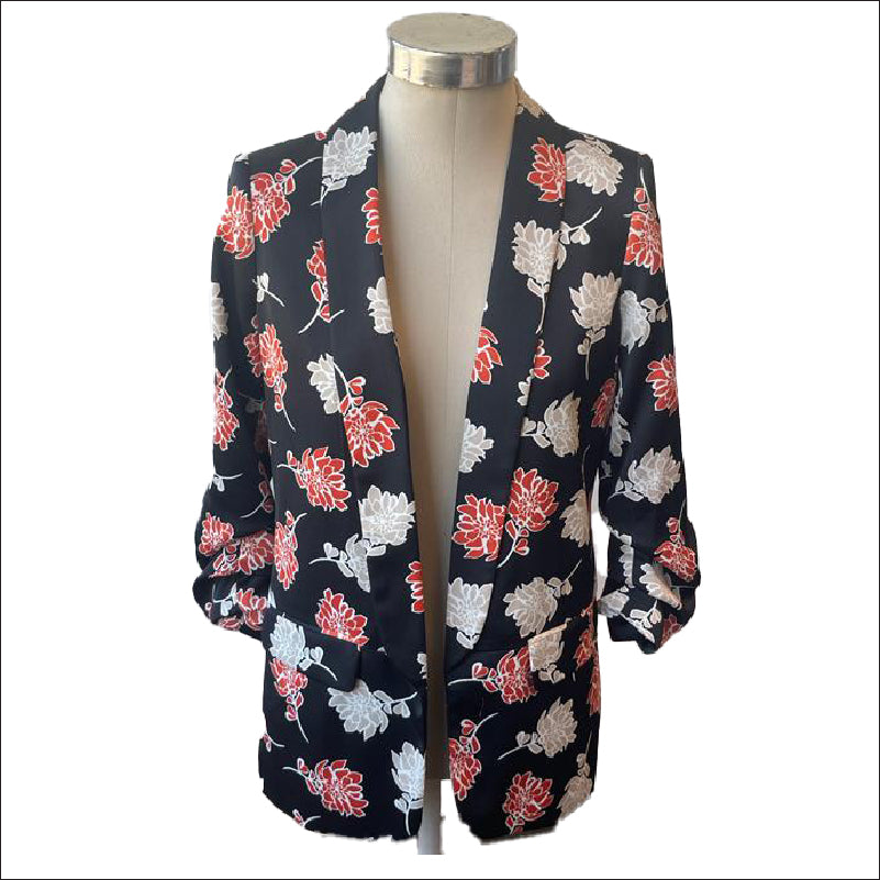 A Second Chance - Calvin Klein Blazer - Delivery All Over Lebanon