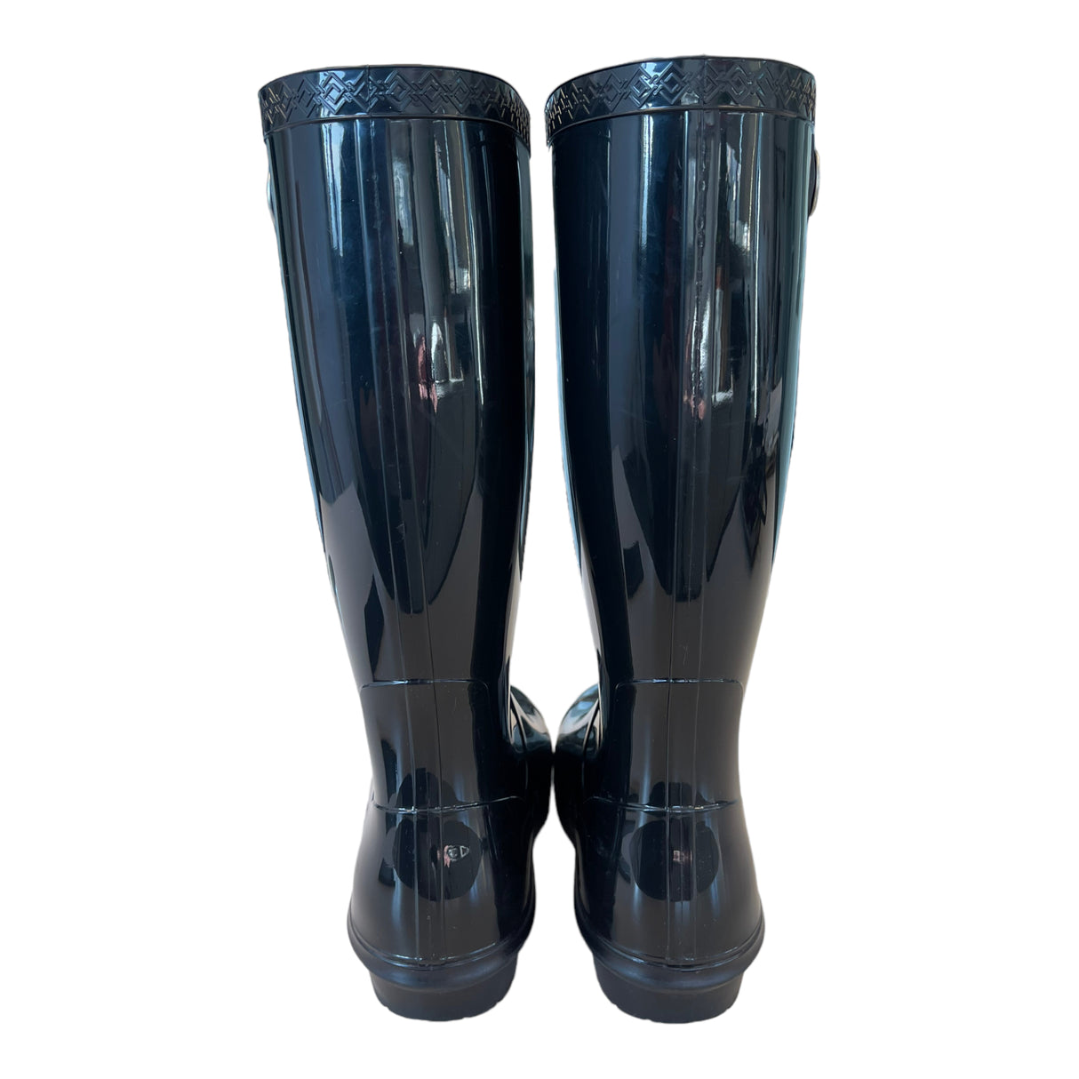 A Second Chance - UGG 38 High boots Women - Delivery All Over Lebanon