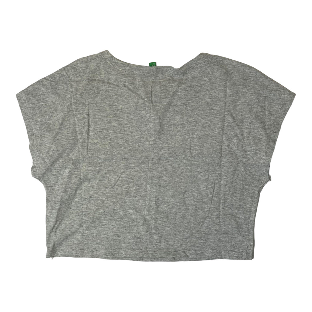 A Second chance - United Colors of benetton 4-5 Kids hsirt- - Delivery All Over Lebanon