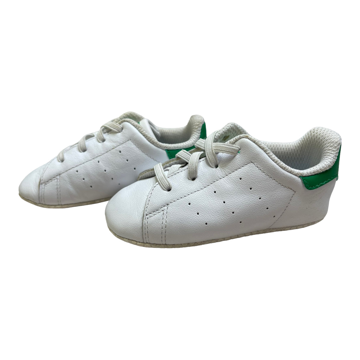 A second Chance - Adidas Shoes 20 Kids - Delivery All Over Lebanon