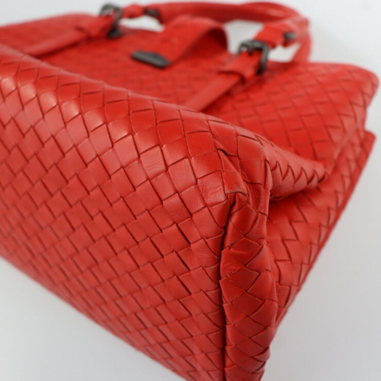 Bottega Veneta Red Small Intrecciato Roma